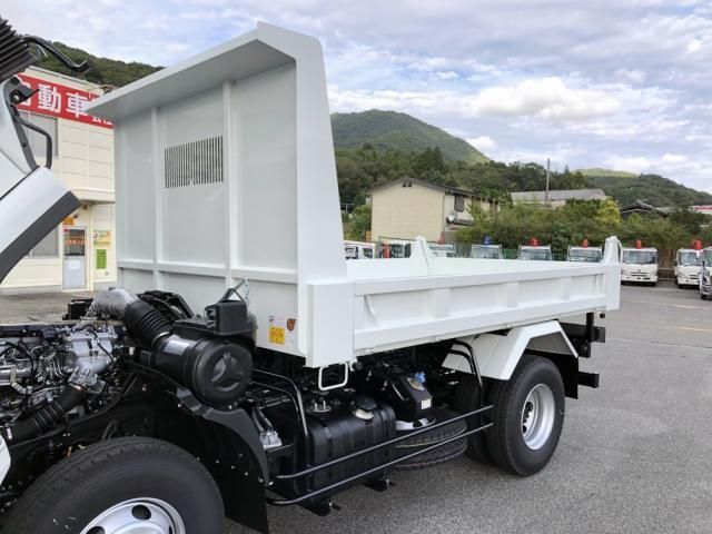 MITSUBISHI FUSOU FIGHTER 2025 Image 31