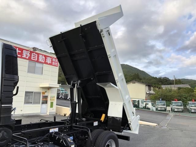 MITSUBISHI FUSOU FIGHTER 2025 Image 31