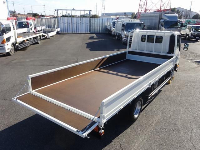 TOYOTA DYNA 2026 Image 31