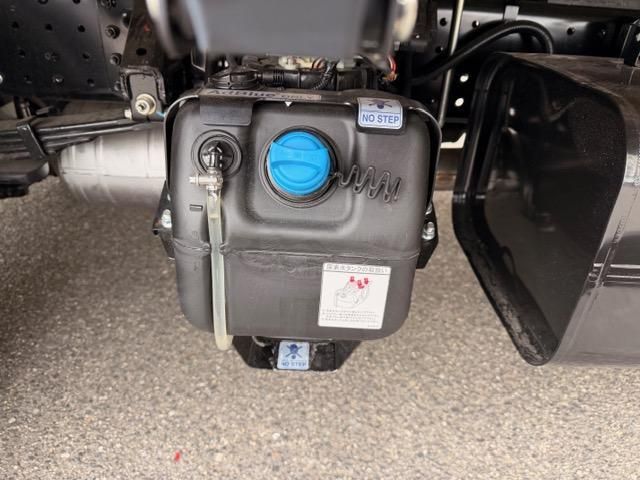 MITSUBISHI CANTER 2025 Image 31