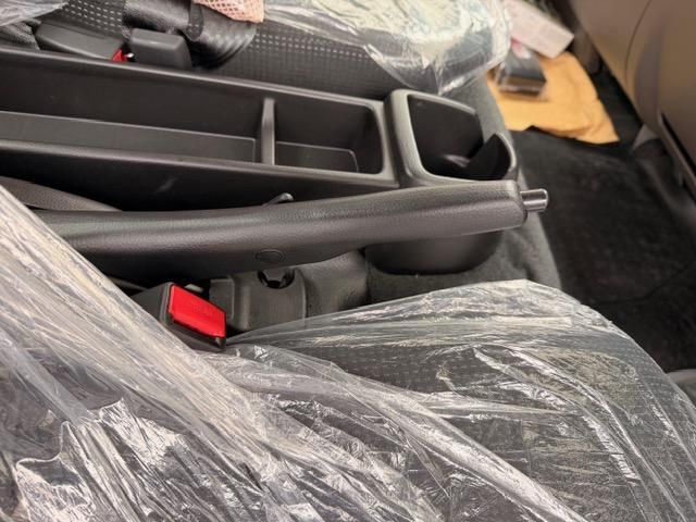 MITSUBISHI CANTER 2025 Image 31