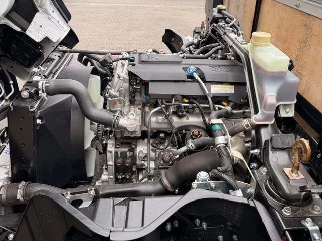 MITSUBISHI CANTER 2025 Image 31