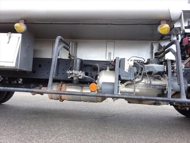 HINO RANGER 2013 Image 31