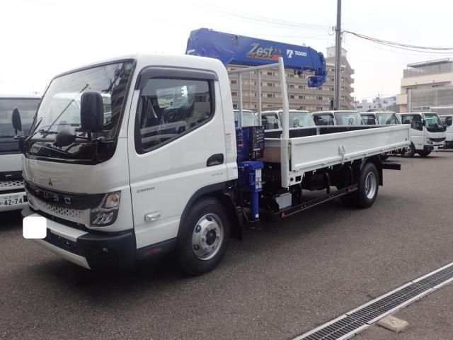 MITSUBISHI CANTER 2025 Image 31