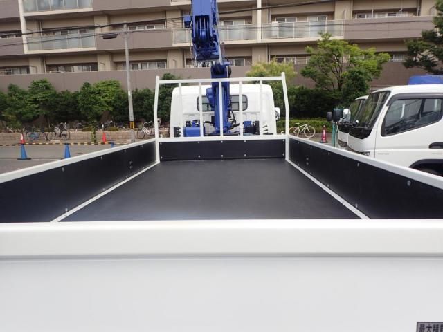 MITSUBISHI CANTER 2025 Image 31