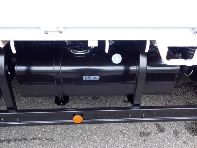 MITSUBISHI CANTER 2025 Image 31