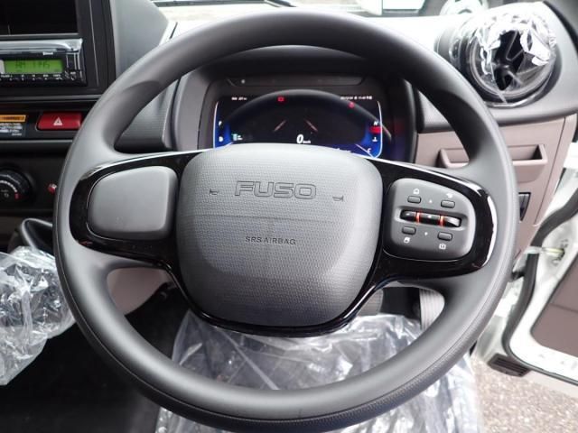 MITSUBISHI CANTER 2025 Image 31