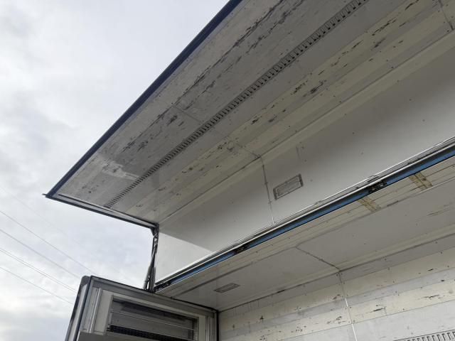 ISUZU FORWARD 2015 Image 31