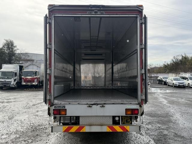 ISUZU FORWARD 2015 Image 31