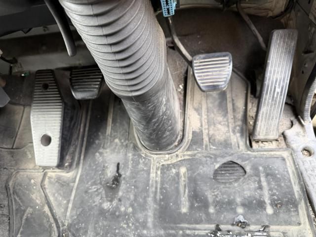 ISUZU FORWARD 2015 Image 31