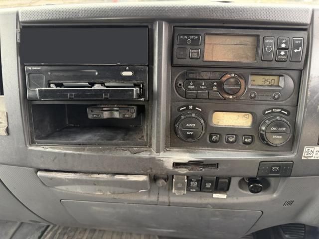 ISUZU FORWARD 2015 Image 31