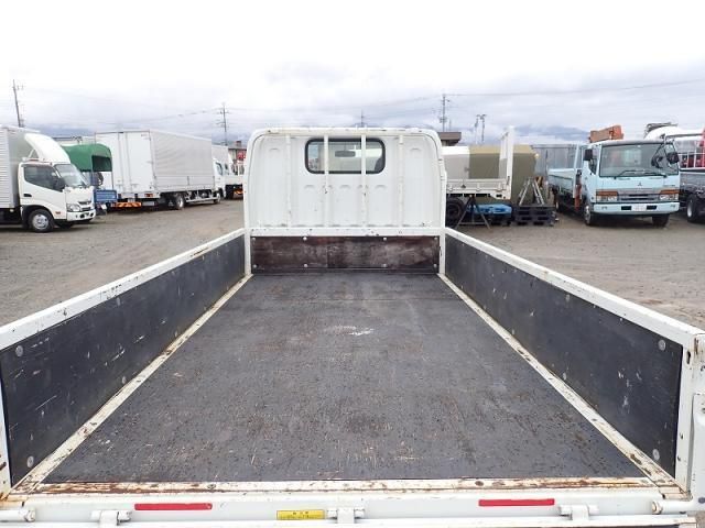 MITSUBISHI CANTER 2022 Image 31