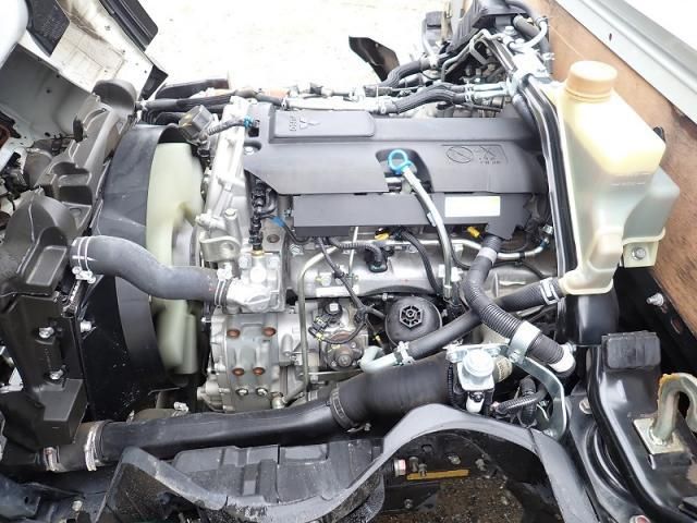 MITSUBISHI CANTER 2022 Image 31