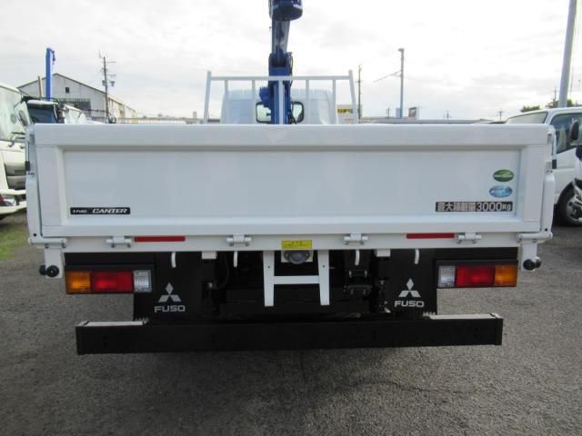 MITSUBISHI CANTER 2025 Image 31