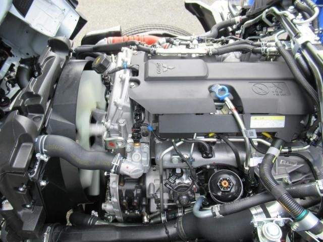 MITSUBISHI CANTER 2025 Image 31