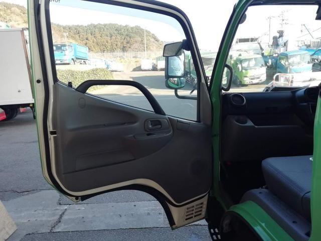 TOYOTA DYNA 2019 Image 31