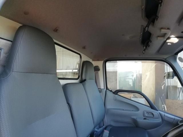 TOYOTA DYNA 2019 Image 31