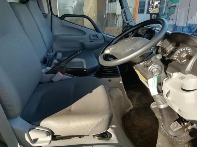 TOYOTA DYNA 2019 Image 31