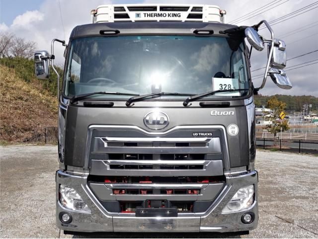NISSAN DIESEL QUON 2018 Image 31