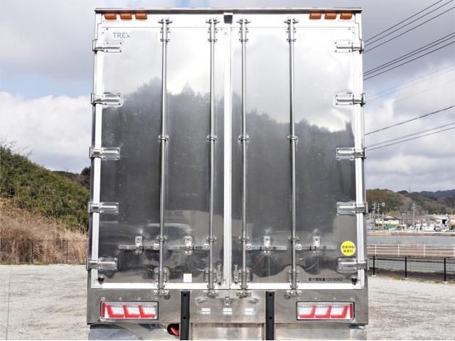 NISSAN DIESEL QUON 2018 Image 31