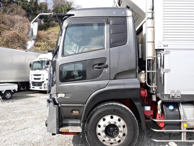 NISSAN DIESEL QUON 2018 Image 31