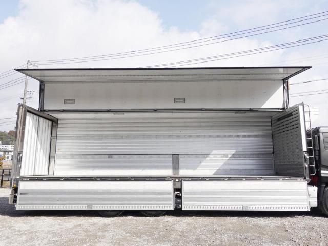 NISSAN DIESEL QUON 2018 Image 31