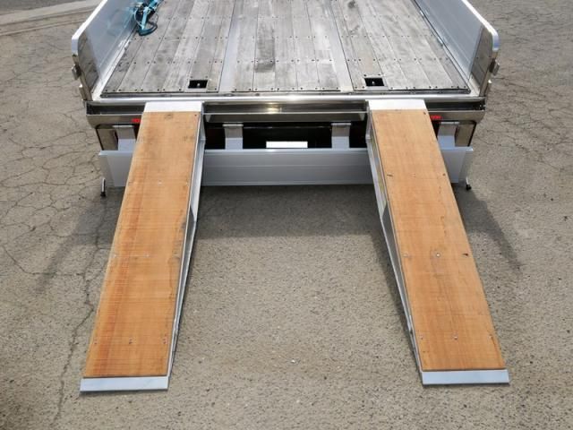 MITSUBISHI CANTER 2025 Image 31