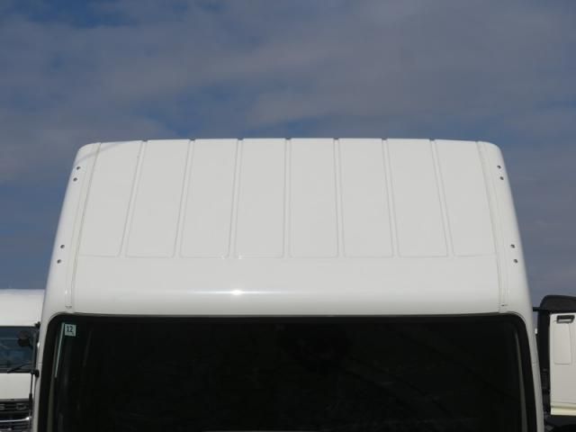 MITSUBISHI CANTER 2025 Image 31