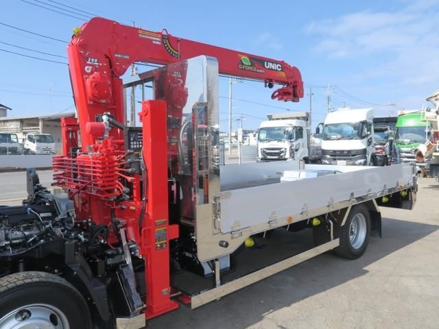 MITSUBISHI CANTER 2025 Image 31