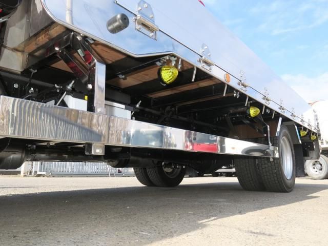 MITSUBISHI CANTER 2025 Image 31