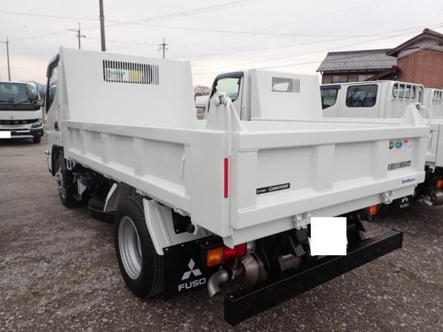 MITSUBISHI CANTER 2025 Image 31