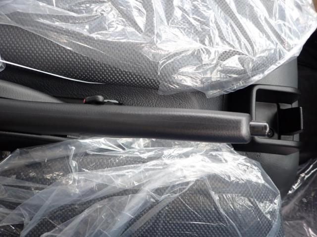 MITSUBISHI CANTER 2025 Image 31