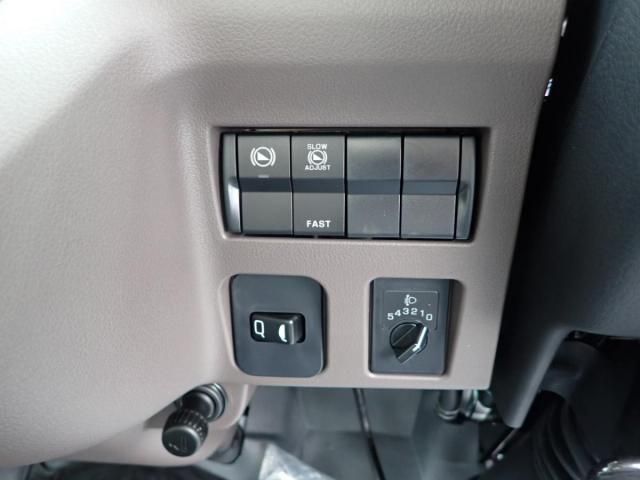 MITSUBISHI CANTER 2025 Image 31