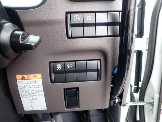 MITSUBISHI CANTER 2025 Image 31