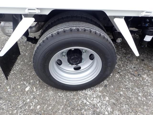 MITSUBISHI CANTER 2025 Image 31