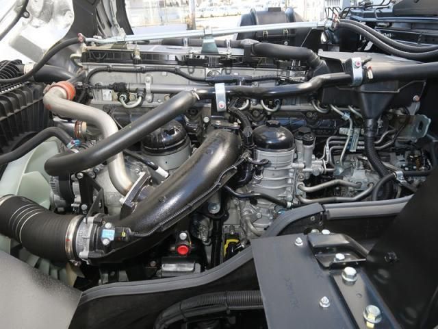 MITSUBISHI FUSOU SUPER GREAT 2025 Image 31