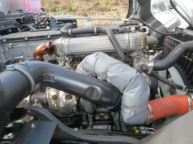 MITSUBISHI FUSOU SUPER GREAT 2025 Image 31