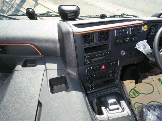 MITSUBISHI FUSOU SUPER GREAT 2025 Image 31