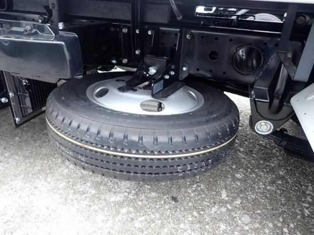 MITSUBISHI CANTER 2025 Image 31