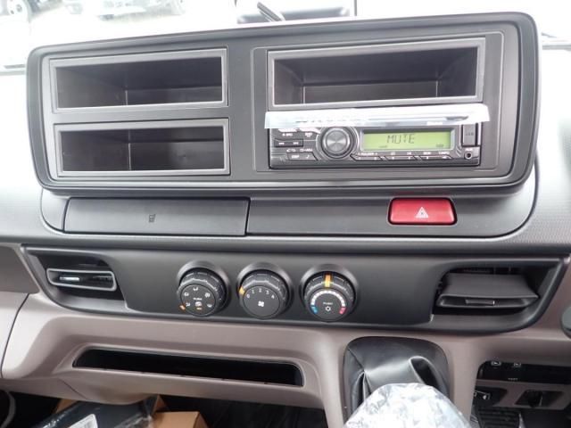 MITSUBISHI CANTER 2025 Image 31