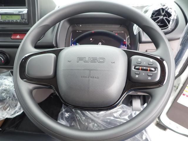 MITSUBISHI CANTER 2025 Image 31