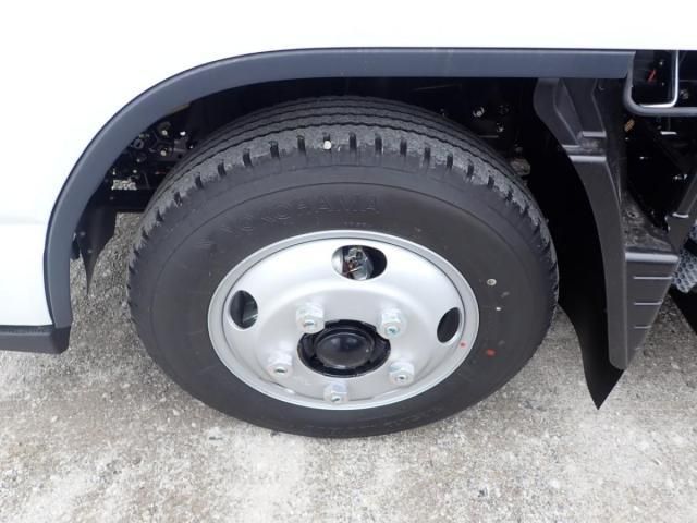 MITSUBISHI CANTER 2025 Image 31