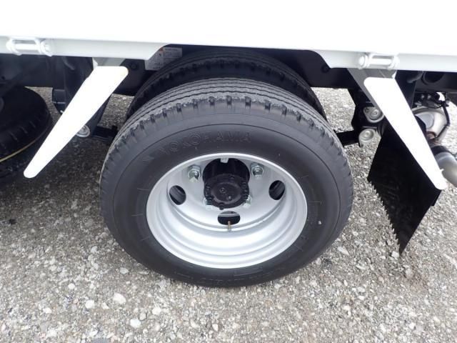 MITSUBISHI CANTER 2025 Image 31