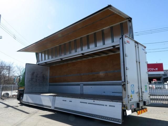 HINO PROFIA 2020 Image 31