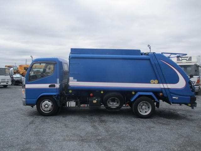 MITSUBISHI CANTER 2016 Image 31