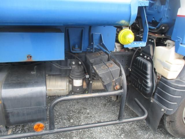 MITSUBISHI CANTER 2016 Image 31