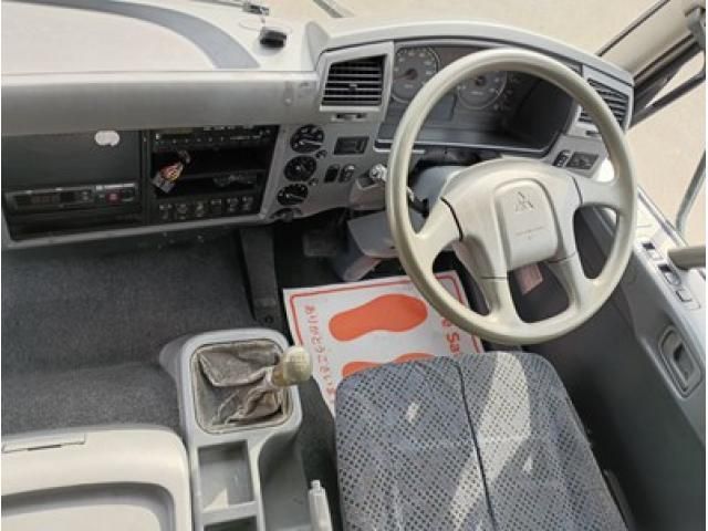 MITSUBISHI FUSOU FIGHTER 2007 Image 31