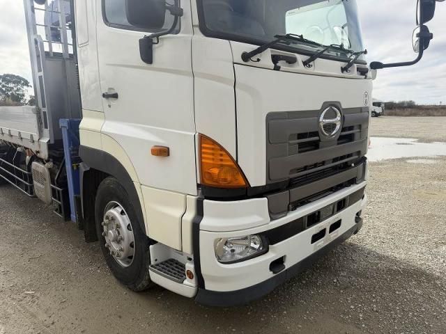 HINO PROFIA 2016 Image 31