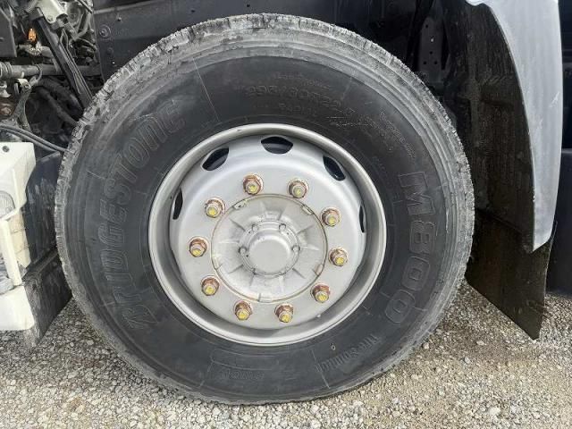 HINO PROFIA 2016 Image 31