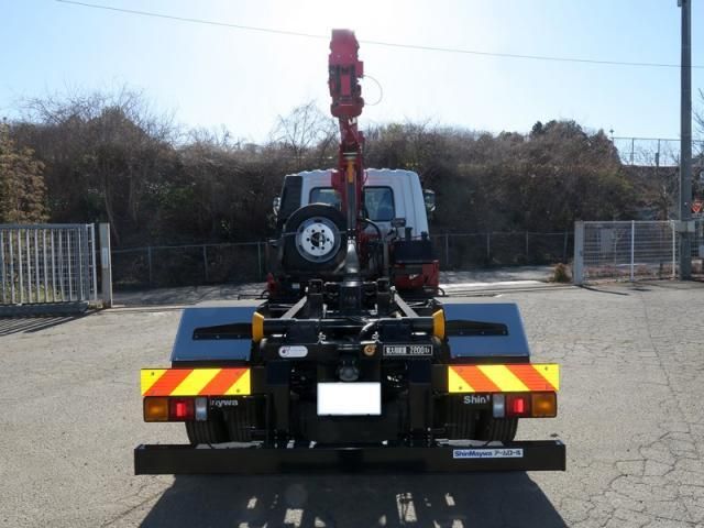 MITSUBISHI FUSOU FIGHTER 2025 Image 31